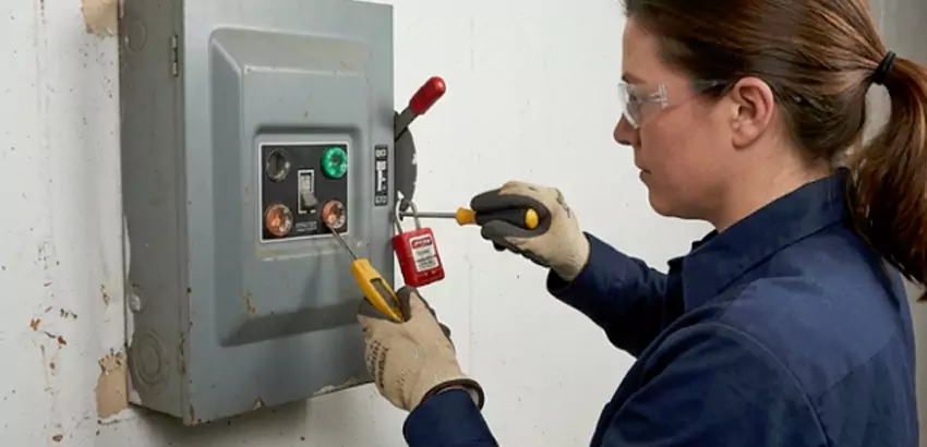 Motion Sensor Light Switch Replacement in Ephrata